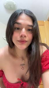 Erika Terrones (@erii__16)