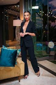 It was by no means an easy decision for qiniso van damme and, right up until the very end, she remained conflicted about who she was going to choose: Steal Her Style Qiniso Van Damme Looks Sassy In This Power Suit All4women