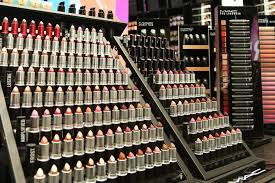 1627 broadway, new york, ny 10019, usa. New York City S 38 Best Beauty Stores Spas And Salons Racked Ny