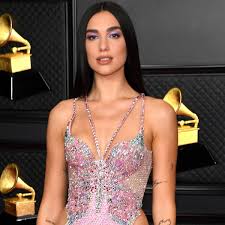 Though the luxury house made it official for their fall/winter 2021 campaign, a close alignment with dua lipa has existed even before her 2019. Dua Lipa S Grammys Dress Gives The Butterfly Effect New Meaning E Online