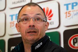 El uruguayo Antonio Arias fue presentado como nuevo DT de Santiago  Wanderers