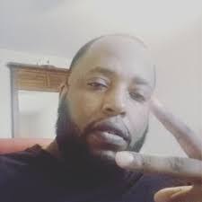 Kenyatta Hicks's Instagram, Twitter & Facebook