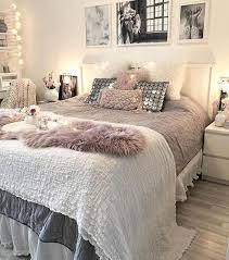 Today i'm turning a cold condo bedroom into a cozy bedroom oasis. 54 Awesome Decoration Ideas To Make Your Bedroom Cozy And Warm Minimalist Bedroom Decor Sabbychic Cozy Bedroom Warm Cozy Bedroom Bedroom Decor