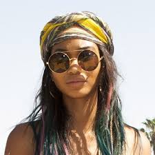 Instead of knotting your scarf below your hair, tie it on top of your strands and over the loose note: O5 3s0yq0p Dam