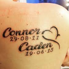 Simple Kids Name Birthdate Tattoo On Shoulder Birthdate Tattoo Tattoos With Kids Names Baby Name Tattoos
