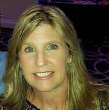 Just wondered if anyone had an idea of anywhere that will be decorated for  Halloween around the 25th September? I love Halloween in the u.s