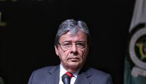 Ministro de defensa de la república de colombia. Drbyq4vwpsypam