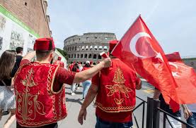 Jessy wellmer bei der sportschau. Tv Experte Bastian Schweinsteiger Und Ard Journalistin Jessy Wellmer Waren Teils Nur Sehr Schwer Zu Verstehen Stuttgarter Zeitung