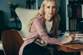 Последние твиты от franca sozzani (@francasozzani). Italian Vogue S Franca Sozzani Receives Major Fashion Award Sleek Magazine
