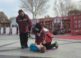 社会共治守正创新终结艾滋——敦煌市妇联联合市疾控中心开展“世界 ...