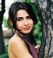 İşte 29 haziran salı bi̇m indirimli aktüel ürünler listesi! Nesrin Cavadzade Kimdir Kac Yasinda Nereli Biyografisi