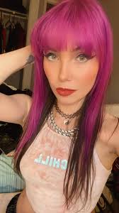 New member introduction to fashion group