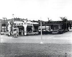 Sinclair S Gas Station 201 Reid St Palatka Fl This Location Would Later Become The Site Of A Subway Restaurant Palatka Florida Vintage Florida Palatka
