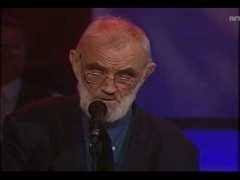 Sharon Ganger's Instagram, Twitter & Facebook