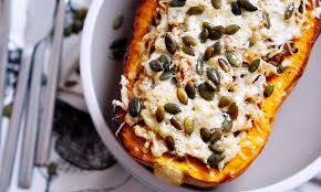 Enlever la partie contenant les pépins. Butternut Farcie Volaille Champignons Et Marrons Recette Butternut Farcie Idee Recette Courge