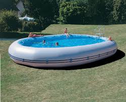 Simple D Installation La Piscine Zodiac Ovline 3000 Ne Necessite Qu Un Terrain Plan Pou Piscine Hors Sol Gonflable Piscine Hors Sol Piscine Hors Sol Originale