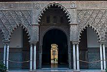 L'atmosfera araba unita alla bellezza dei dettagli spagnoli. Alcazar Di Siviglia Wikipedia
