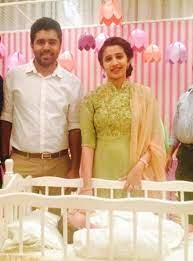 Nivin Pauly Names His Daughter Rose Treesa Nivin Pauly Malayalam Movie News Times Of India Actor nivin pauly's little princess, rose treesa nivin pauly, just turned one year old on friday.the actor took to facebook and. nivin pauly names his daughter rose