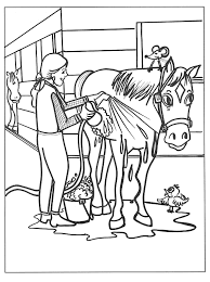 Zoek je een paarden kleurplaat? Cleaning Horse Dieren Kleurplaten Paarden Geschilderde Paarden
