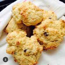 Is toto the name for jamaican rock buns? Guyanese Rock Buns This Bun Is Made With Shredded Coconut Milk Eggs Coconut Flour Find Similar Recipe Jehancancook Nemafy Rock Buns Food Recipes