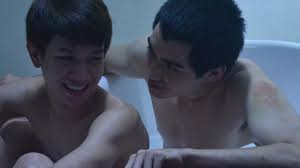 A young man who gets frustrated in love meets another who loses all his memories and they find some ways to start a new life together. Red Wine In The Dark Night 2015 Mubi