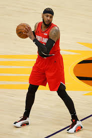 $22.5 million is the salary of carmelo anthony and earns $8 million in endorsements. Carmelo Anthony Basketball Wiki Fandom