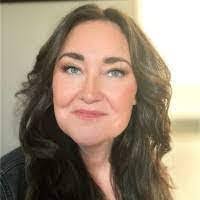 Ashlee Dowd's Instagram, Twitter & Facebook