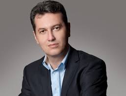 Magnatul Daniel Dragomir reclamat la primăria Rucăr că poluează cu dejecţii  un pârâu din zona de protecţie