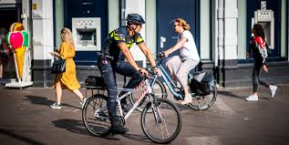 De storing bij de kerkklokken van de ludgerustoren in dronten werd. De Storing Bij Kpn Liet Zien Waarom De Waarschuwing Van De Nctv Niet Voorbarig Is De Volkskrant