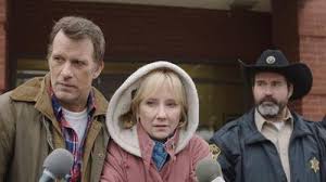 A family vacation takes a terrifying turn when parents paul and wendy discover their young daughter has vanished without a trace. The Vanished Movie Review Film Summary 2020 Roger Ebert