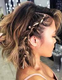 20 Stunning Diy Prom Hairstyles For Short Hair Prom Hairstyles For Short Hair Short Hair Styles Thick Hair Styles