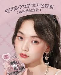 Sanrio Lip Gloss Eye Shadow Kuromi My Melody New Anime Portable Sexy Long  Lasting Makeup Set Beauty Gift Box Kawaii Holiday Gift