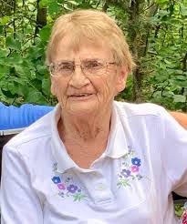 Agnes Hudson's Instagram, Twitter & Facebook