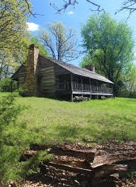 Historic Adamson Cabin In Mt Vernon Missouri On An Early May Afternoon Missouri Plants Vernon