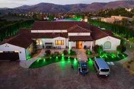 7 000 Sq Foot House On Gated 5 Acre Wonderland Houses For Rent In San Diego Renting A House Mansions Homes Mansions