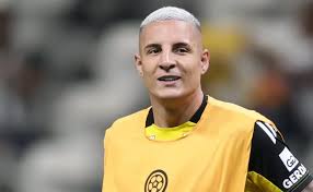 ¡Cruzeiro Impacta! ¿Qué Dijo Arana Tras la Derrota? ¡Imperdible! - Imagen principal del artículo