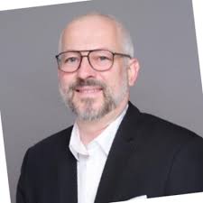 🎉 Yay, das Baby ist auf der Welt! 🎉 Ich wurde so oft danach gefragt und  nun ist es endlich so weit! Mit der Unterstützung von 70 grandiosen  Gründungsmitgliedern ist der Style