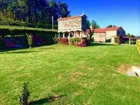 Es una región situada al noreste de españa, en galicia que va desde el cabo de finisterre hasta roncudo. 47 Casas Rurales Con Piscina Costa Da Morte Brujulea Rural