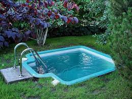 25 Small Backyard Designs With Swimming Pool That You Ll Love Godiygo Com Cool Swimming Pools Small Pool Design Small Backyard Design