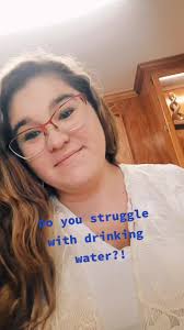 drip drip splash💧 #amazonfinds #drinkmorewater #healthylifestyle  #mioflavoring #fyp #spooktober #chug