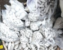 I don't remember where i first heard about dirt eaters, but it was a number of years ago when i saw a documentary on it. Kaolin Clay Touted For Its Many Uses Craved By Many Graphic Online