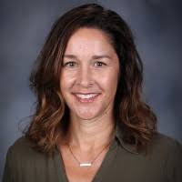 100+ perfis com “Marge Silva”