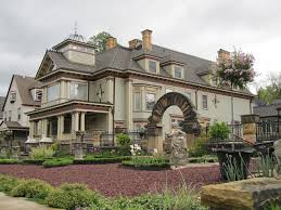 Victorian Home With Glass Cupola Oil City Victorian Homes Victorian Style Homes