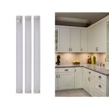 Black And Decker Storage Cabinets Lowes Black Decker 9 In Led Warm White 2700k Dimmable 5 Bar Under Cabinet Lights Kit With Hands Free On Off Tool Free Plug In Install Leduc9 5wk Under Cabinet Lights Under Cabinet Lighting Led Under Cabinet Lighting
