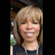 🎉 Help us congratulate our newest Sapphire ring earner, Flor Zelaya! Great  job! We're looking forward to seeing your journey to the next milestone as  you continue to serve families! 🔥 💯 . . . . . #