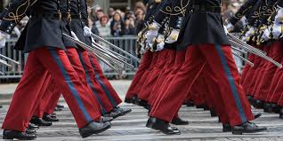 L'ecole spéciale militaire de saint cyr. Au Lycee Militaire De Saint Cyr Un Groupe D Eleves Harcele Les Etudiantes