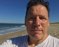 Hello, I will be in Canada and Alaska May/June and looking to crew in the  local area (as i fly in and out of Vancouver. I would love some Atlantic  sea time,