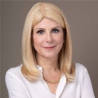 Dora Vell's Instagram, Twitter & Facebook