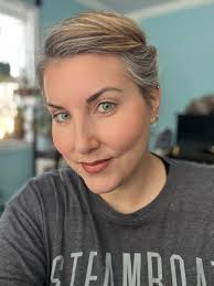 Do you prefer the Guyver figure glossy or matte?