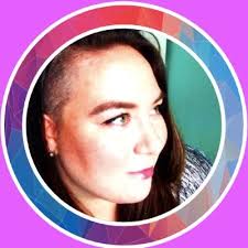 Angela Berry (@madelleberry)